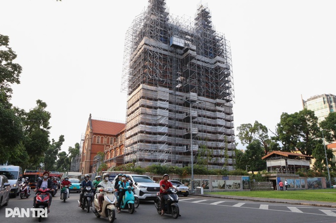 Saigon Notre-Dame Cathedral emerges after nearly a decade of restoration - 11 Saigon Notre-Dame Cathedral emerges after nearly a decade of restoration - 11