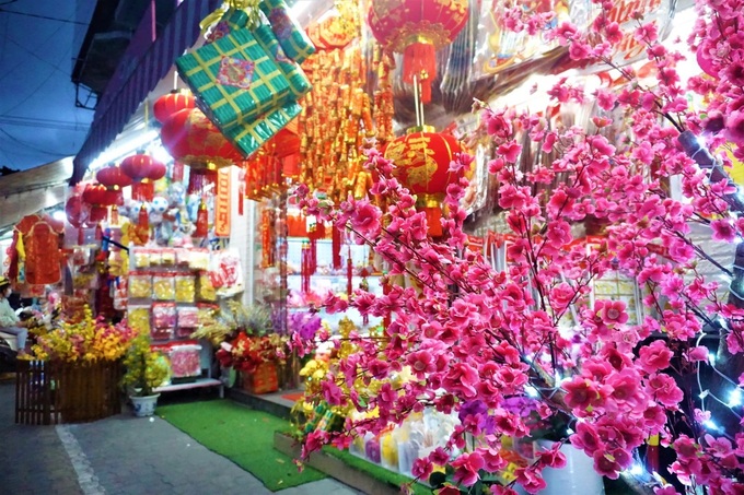 Danang to ban pavement trading in urban crackdown - 1