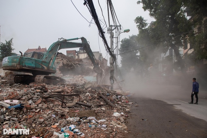 Hanoi orders halt to dust-causing construction sites - 1