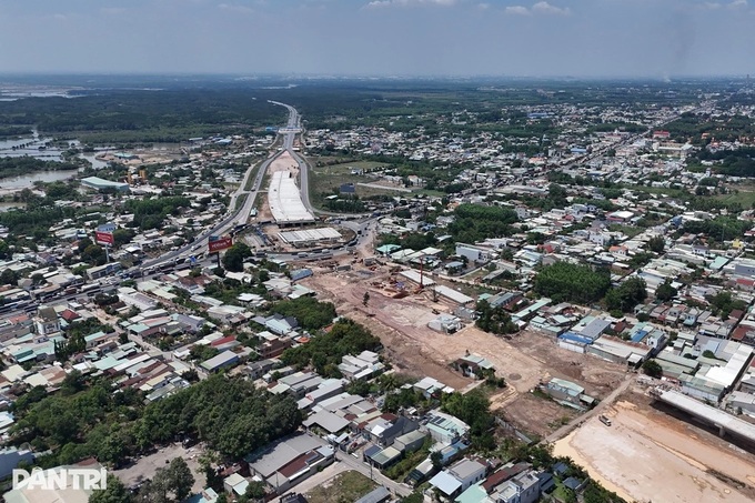 Five southern localities back coastal HCM City-Can Tho Expressway - 1