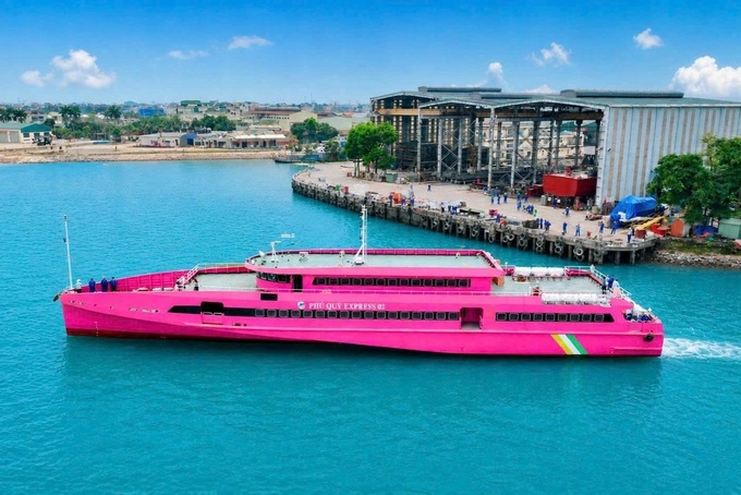 HCM City-Con Dao high-speed ferry service to resume in June - 1