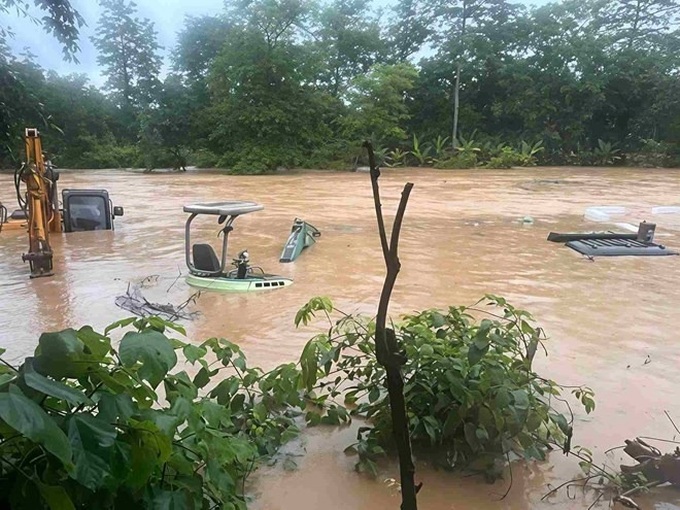 Heavy rain triggers flooding and landslides in Cao Bang - 2