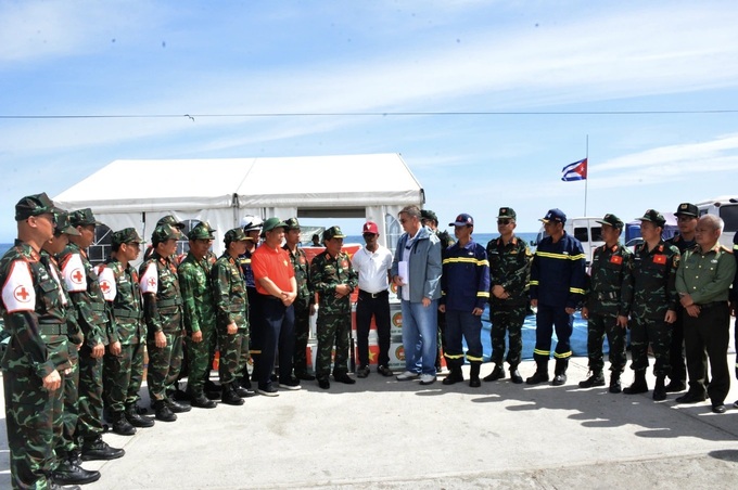 Vietnam rescue team returns after Venezuela earthquake mission - 1
