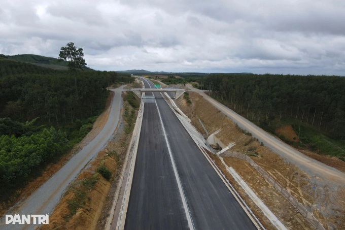 USD 2.7 bln Central Highlands expressway planned before 2030 - 1 USD 2.7 bln Central Highlands expressway planned before 2030 - 1