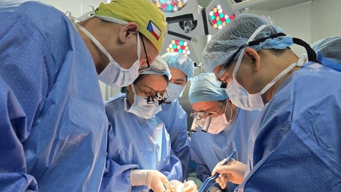 Vietnam performs first penis transplant from brain-dead donor - 1
