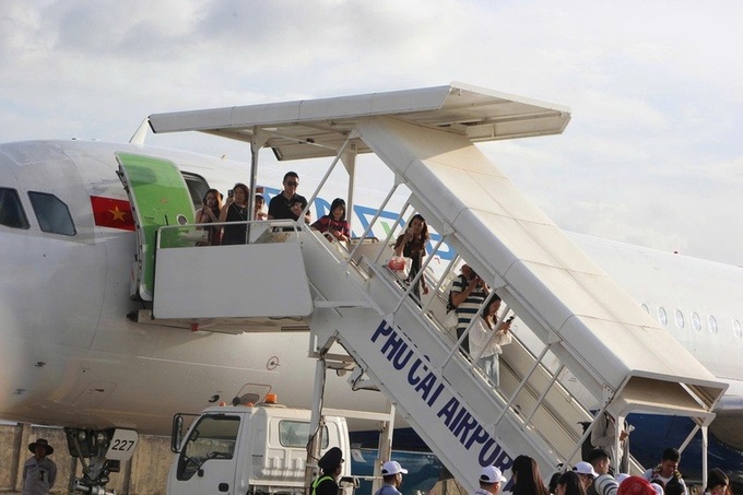 Gia Lai opens second runway, welcomes first international charter flight - 1 Gia Lai opens second runway, welcomes first international charter flight - 1