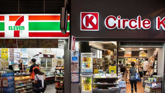 Ông chủ Circle K chưa từ bỏ việc thâu tóm 7-Eleven - 1