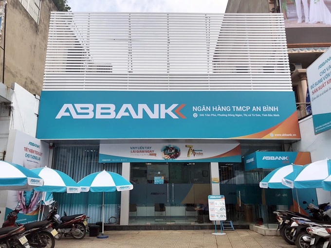 Chi phí dự phòng rủi ro tín dụng tăng, ABBank báo lỗ - 1