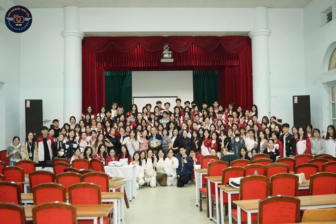 Thương hiệu cá nhân và sự chuyển dịch vai trò của người làm báo - 1 Thương hiệu cá nhân và sự chuyển dịch vai trò của người làm báo - 1