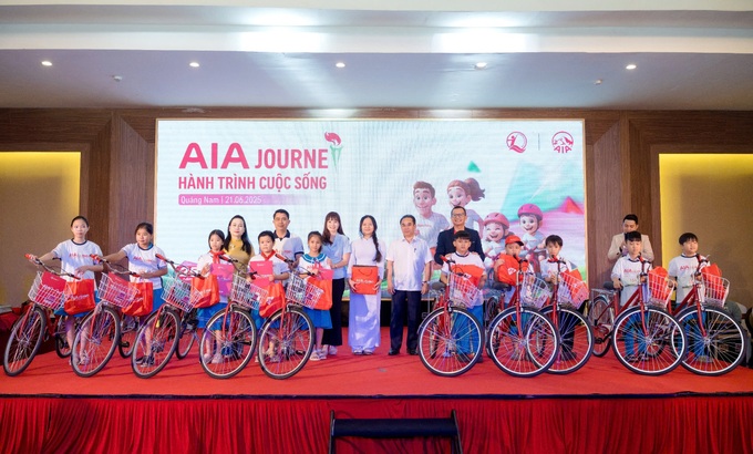 Tiếp sức cho trẻ em nghèo Quảng Nam - 1 Tiếp sức cho trẻ em nghèo Quảng Nam - 1