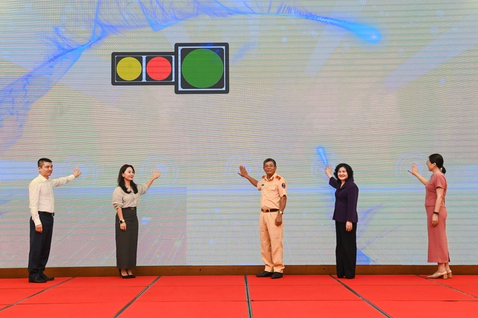 Lan tỏa kiến thức pháp luật giao thông vì một xã hội an toàn, văn minh - 1 Lan tỏa kiến thức pháp luật giao thông vì một xã hội an toàn, văn minh - 1