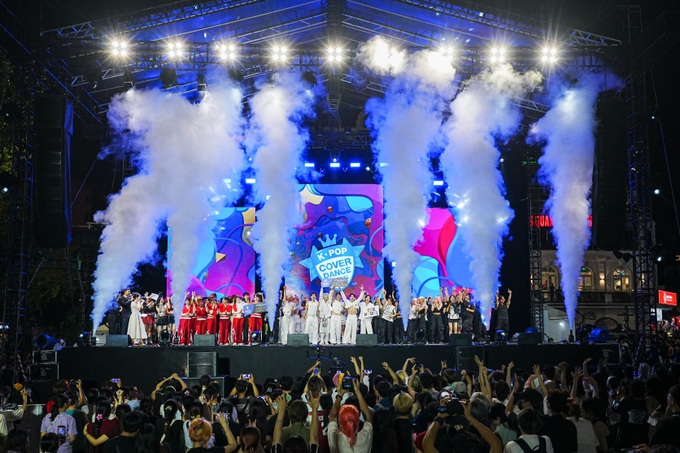 Lễ hội K-pop Lovers Festival 2025 - 1 Lễ hội K-pop Lovers Festival 2025 - 1