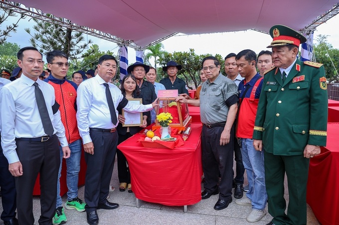 “Tiếp tục làm hết sức mình để không một liệt sĩ nào bị lãng quên” - 1 “Tiếp tục làm hết sức mình để không một liệt sĩ nào bị lãng quên” - 1