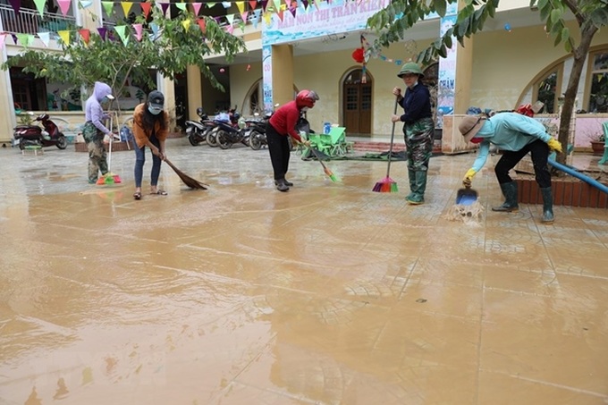 Phòng, chống dịch bệnh mùa mưa bão - 1 Phòng, chống dịch bệnh mùa mưa bão - 1