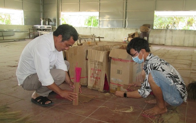 Vượt bóng tối, viết tiếp ước mơ bằng “đôi mắt” tâm hồn - 3 Vượt bóng tối, viết tiếp ước mơ bằng “đôi mắt” tâm hồn - 3