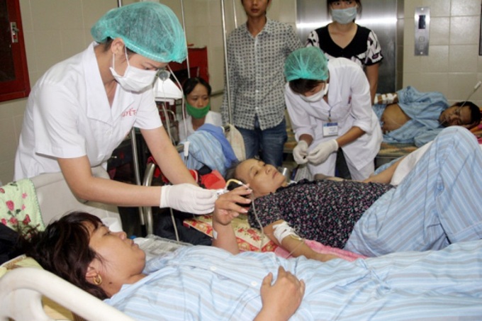 Hạn chế ca chuyển nặng, tử vong do sốt xuất huyết - 1 Hạn chế ca chuyển nặng, tử vong do sốt xuất huyết - 1