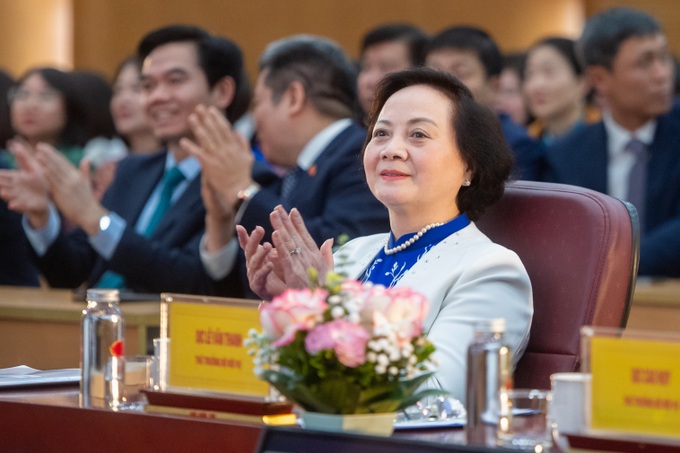 Phát huy truyền thống lịch sử 80 năm vẻ vang Bộ Nội vụ - 1 Phát huy truyền thống lịch sử 80 năm vẻ vang Bộ Nội vụ - 1