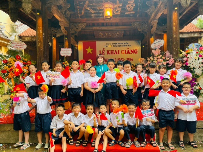 Ngày 5/9: Hơn 23 triệu học sinh khai giảng năm học mới - 1 Ngày 5/9: Hơn 23 triệu học sinh khai giảng năm học mới - 1