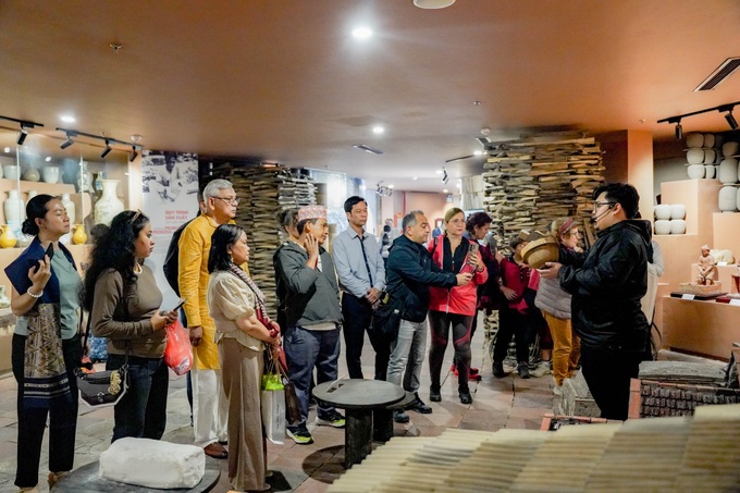 “Mỏ vàng” du lịch làng nghề: Tiềm năng lớn, thách thức không nhỏ - 2 “Mỏ vàng” du lịch làng nghề: Tiềm năng lớn, thách thức không nhỏ - 2