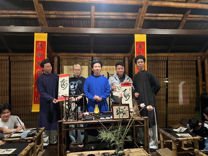 Nhiều địa phương tăng tốc phát triển du lịch đêm - 1