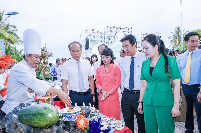 Yến sào Khánh Hòa tỏa sáng tại Festival Biển Nha Trang 2026 - 3