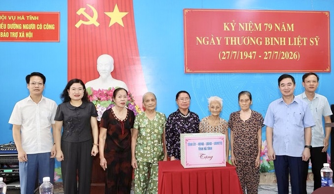 Hà Tĩnh tiếp nối hành trình tri ân - 4 Hà Tĩnh tiếp nối hành trình tri ân - 4