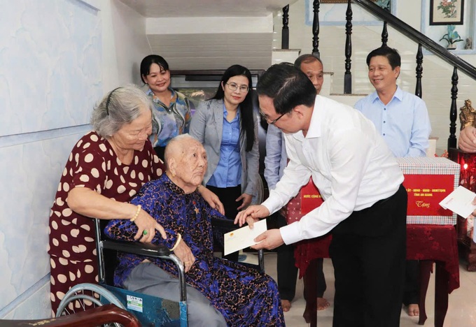 An Giang: Để chính sách người có công đến đúng người, đúng lúc - 1 An Giang: Để chính sách người có công đến đúng người, đúng lúc - 1