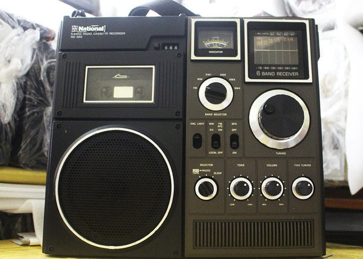 2 toà nhà chứa đầy đài cassette Nhật: Gia tài độc nhất vô nhị của vua đất Cảng - Ảnh 9.