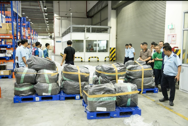 Lượng hàng cấm nhập ngà voi và vẩy tê tê bị bắt giữ lần này là lớn nhất từ đầu năm 2018