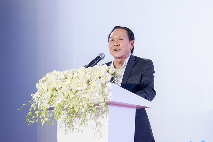 Bầu Đức chia tay bạn đồng hành sau 30 năm gắn bó - 1