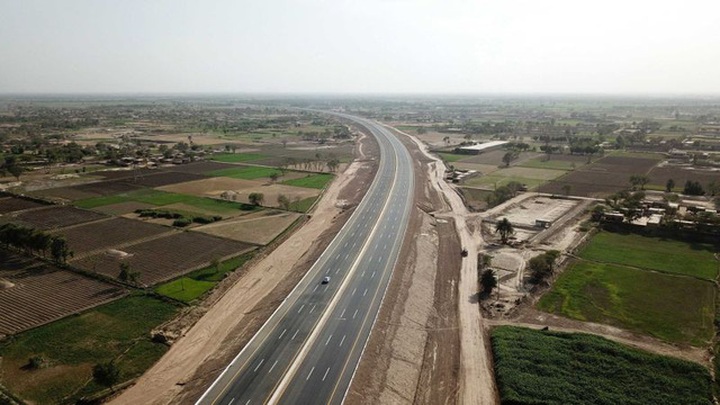 Bắc Kinh có nhiều rào cản trong và ngoài nước phải vượt qua để có thể với tới chiến lược tham vọng này.