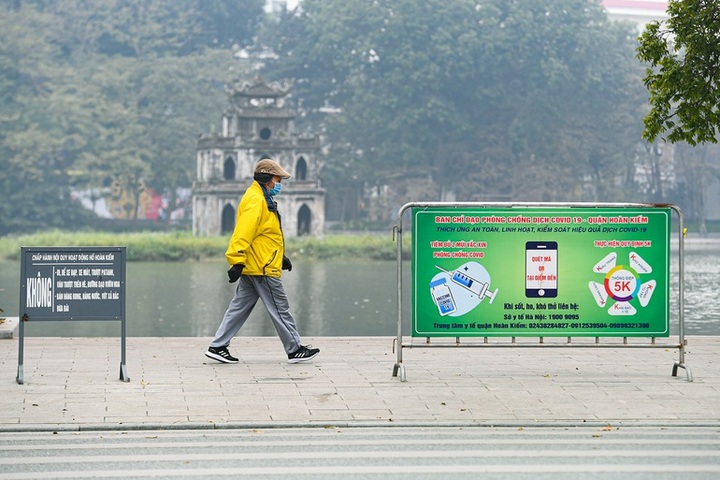 Bí thư Hà Nội: Mua sắm vật tư y tế là cấp bách nhưng phải đúng, cấm tư lợi! - 1