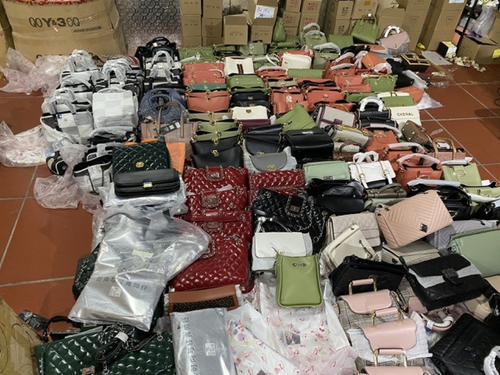 Bộ Công an vào cuộc điều tra vụ bán hàng lậu trên mạng thu gần 650 tỷ đồng - 2