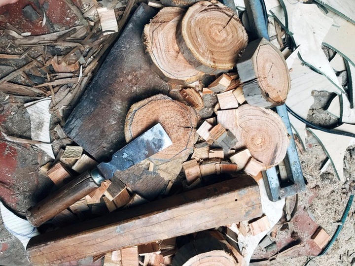 Bỏ lương nghìn đô về quê làm mộc, nữ 9x khởi nghiệp từ góc chuồng gà - 2