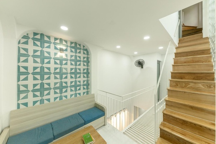 Bố mẹ Việt xây ngôi nhà với thiết kế lạ mắt tặng hai người con - 4