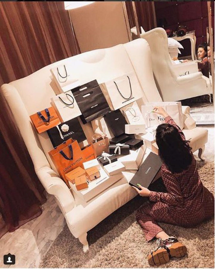 Hầu hết các tài khoản này đều nhận được sự quan tâm rất lớn từ cộng đồng mạng, có những tài khoản được theo dõi bởi hàng triệu người.