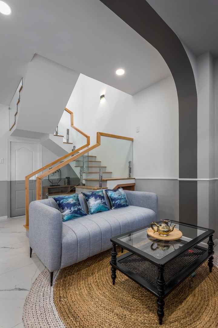 Cải tạo nhà cũ nát thành biệt thự đẹp ngỡ ngàng - 6