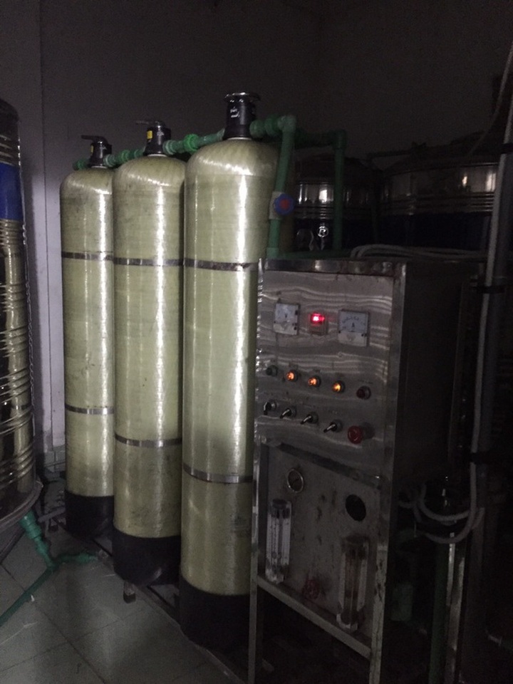 Cận cảnh quy trình hô biến nước mương thải thành nước uống đóng bình - 5