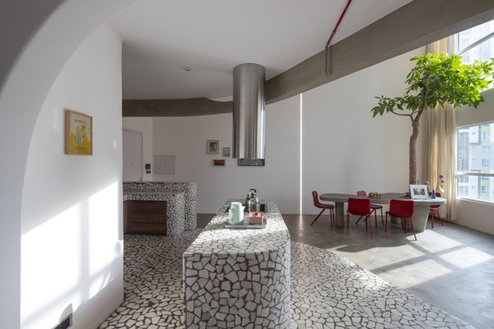 Căn hộ đẹp lạ, đậm hơi thở kiến trúc tân thời giữa lòng Sài Gòn - 4