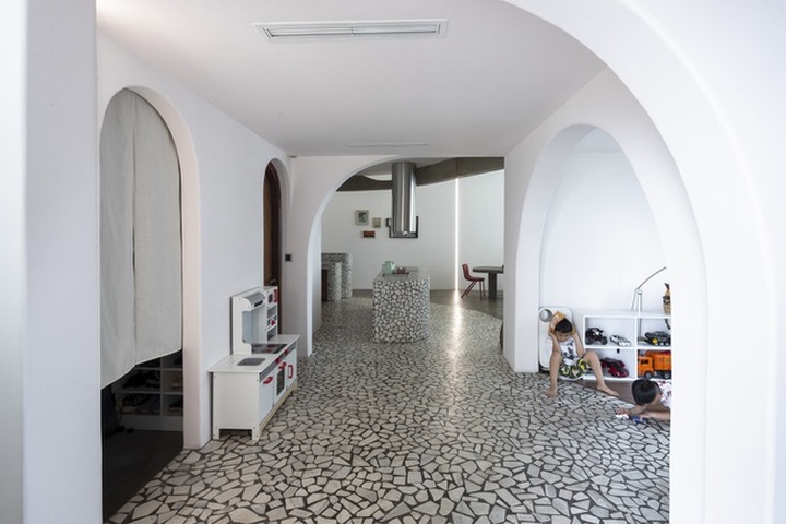 Căn hộ đẹp lạ, đậm hơi thở kiến trúc tân thời giữa lòng Sài Gòn - 8