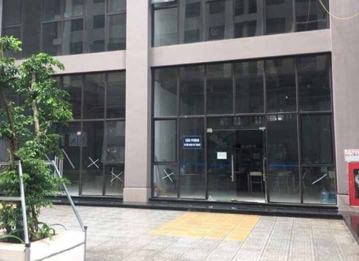 Càng làm càng lỗ, hàng loạt chủ cửa hàng đóng cửa bỏ về quê - 1