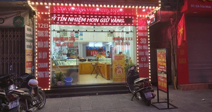 Cảnh tượng lạ lùng ngày vía Thần tài: Nơi đông đúc, chỗ vắng hoe - 7