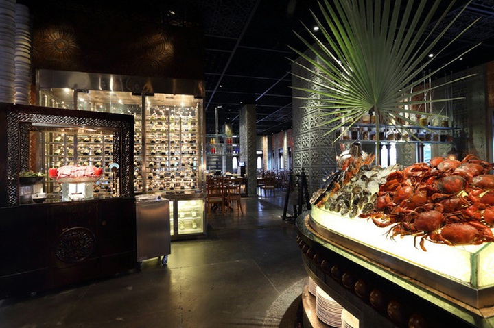 Chân dung nữ đại gia 9x Đào Ngọc Bảo Phương mua lại 2 toà lâu đài của KhaiSilk - Ảnh 2.