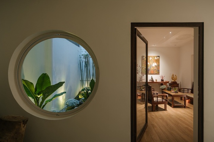 Chi 900 triệu đồng cải tạo nhà phố tồi tàn, nhìn thành quả ai cũng bất ngờ - 2