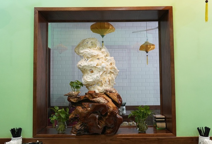 Chiêm ngưỡng bức Cửu Long Tranh Châu bằng vỏ sò nghìn năm tuổi - 10