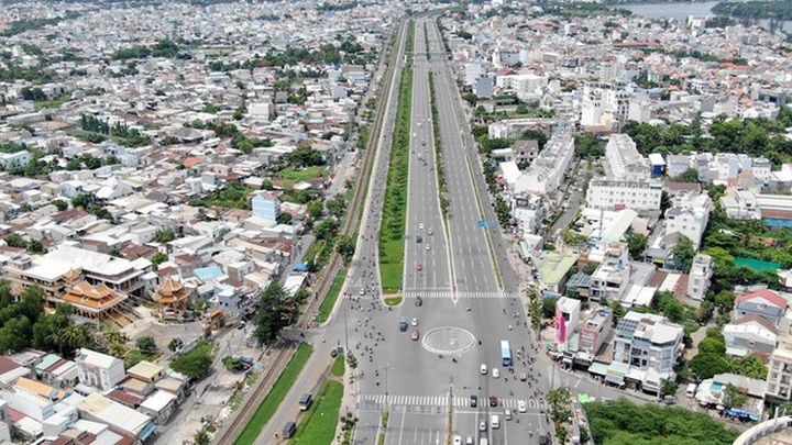 Chung cư trăm hoa đua nở dọc đại lộ đẹp nhất Sài Gòn - 12