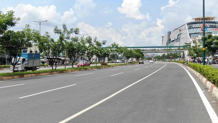 Chung cư trăm hoa đua nở dọc đại lộ đẹp nhất Sài Gòn - 18