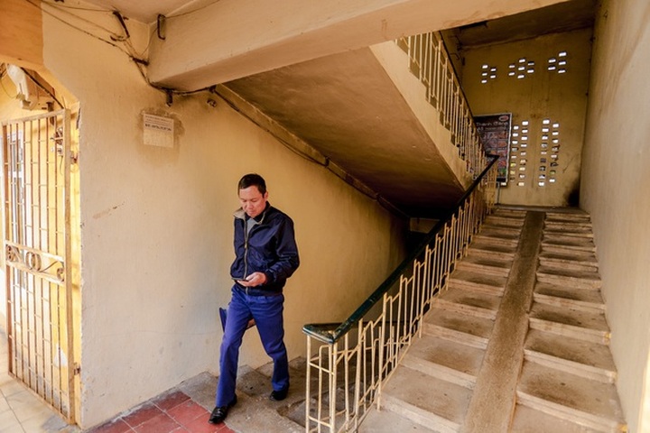 “Chuồng cọp” nhấp nhô, khu tập thể cũ ở Hà Nội “gồng mình” chống đỡ - 12