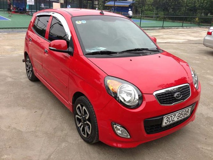 Có 200 triệu đồng, lùng mua ngay những chiếc ô tô này đưa cả nhà chơi Tết - 4