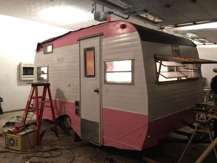 Cô gái hô biến ôtô cũ giá 5 triệu thành ngôi nhà siêu xinh - 4